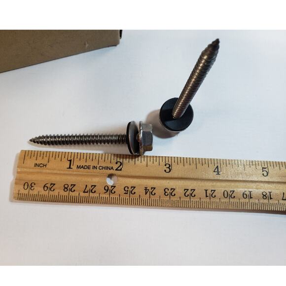Pegasus Solar 60pc. 2.5" long screw with gasket. Screws Hardware. 60 pack - Picture 3 of 4